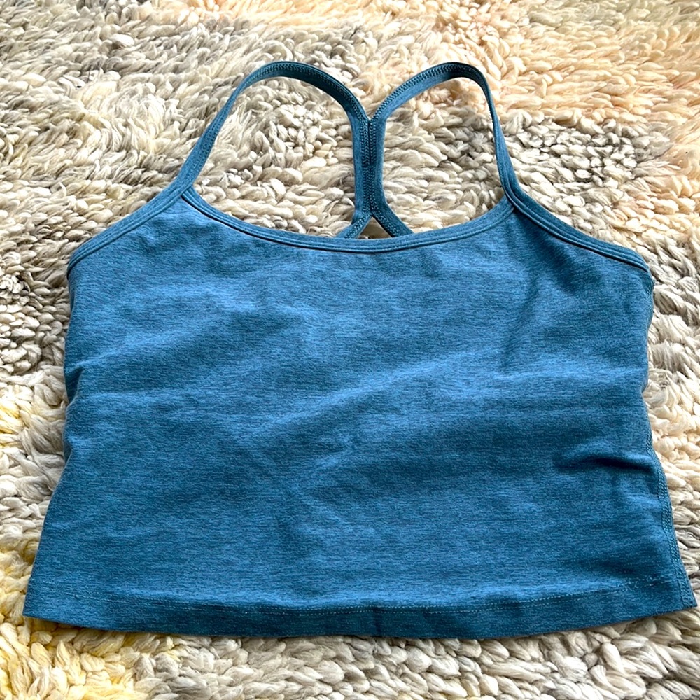 Beyond yoga crop top with built in bra shelf size small